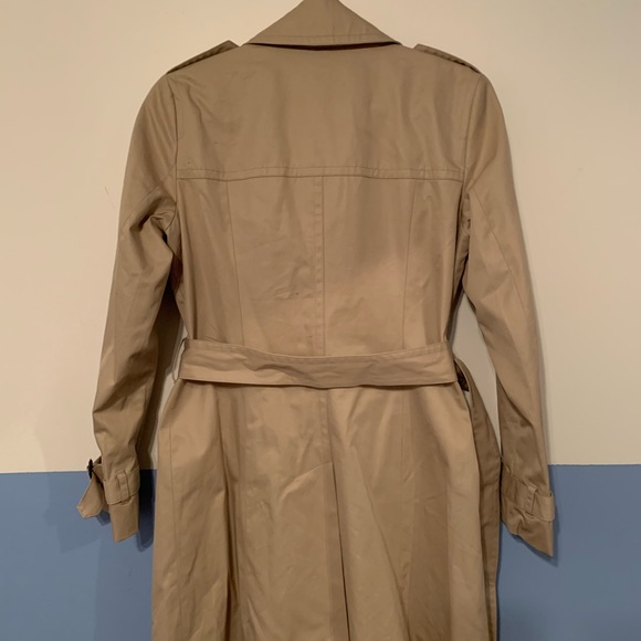 Tan Banana Republic trench coat - Picture 2 of 2